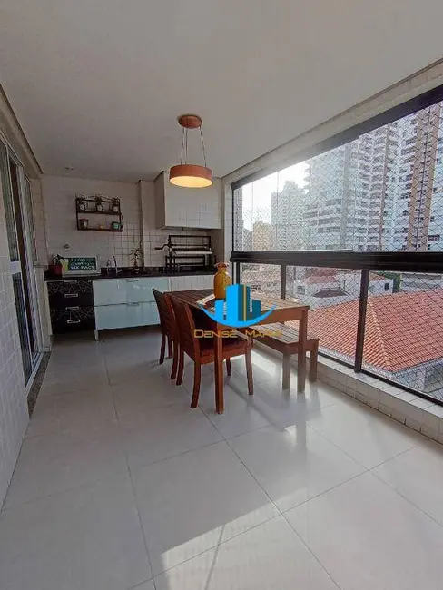 Foto 3 de Apartamento com 2 quartos à venda, 114m2 em Gonzaga, Santos - SP
