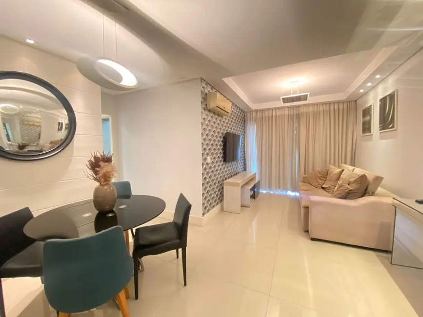 Foto 2 de Apartamento com 2 quartos à venda, 94m2 em Gonzaga, Santos - SP