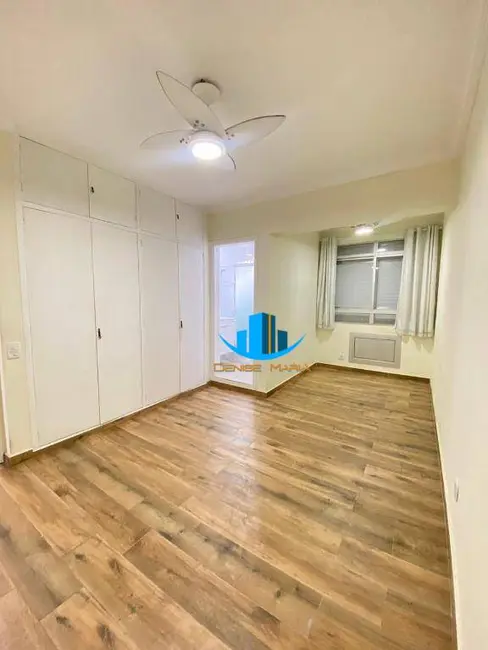 Apartamento com 2 quartos à venda, 110m2 em Embaré, Santos - SP - imagem 8 Foto 8 de Apartamento com 2 quartos à venda, 110m2 em Embaré, Santos - SP