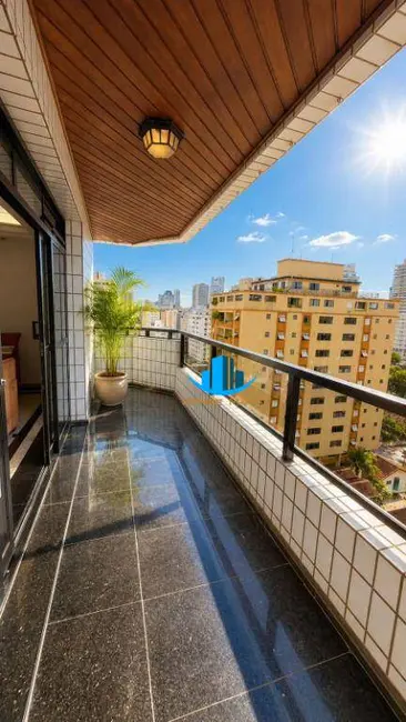 Apartamento com 3 quartos para alugar, 202m2 em Gonzaga, Santos - SP - imagem 3 Foto 3 de Apartamento com 3 quartos para alugar, 202m2 em Gonzaga, Santos - SP