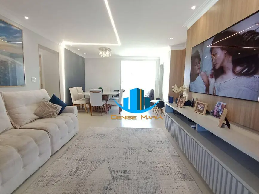Apartamento com 3 quartos à venda, 180m2 em Gonzaga, Santos - SP - imagem 1 Foto 1 de Apartamento com 3 quartos à venda, 180m2 em Gonzaga, Santos - SP