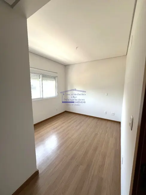 Foto 9 de Apartamento com 3 quartos à venda, 105m2 em Petrópolis, Porto Alegre - RS
