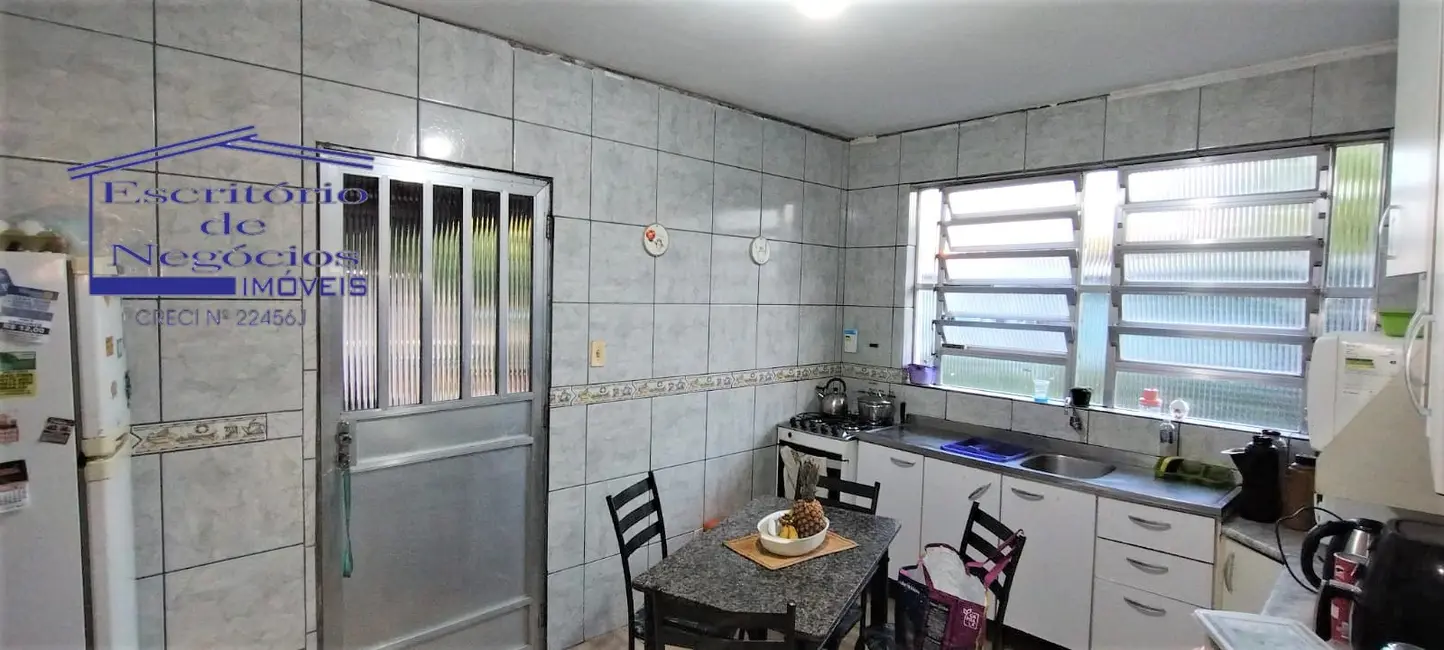 Casa com 3 quartos à venda, 204m2 em Vila Nova, Porto Alegre - RS - imagem 9 Foto 9 de Casa com 3 quartos à venda, 204m2 em Vila Nova, Porto Alegre - RS