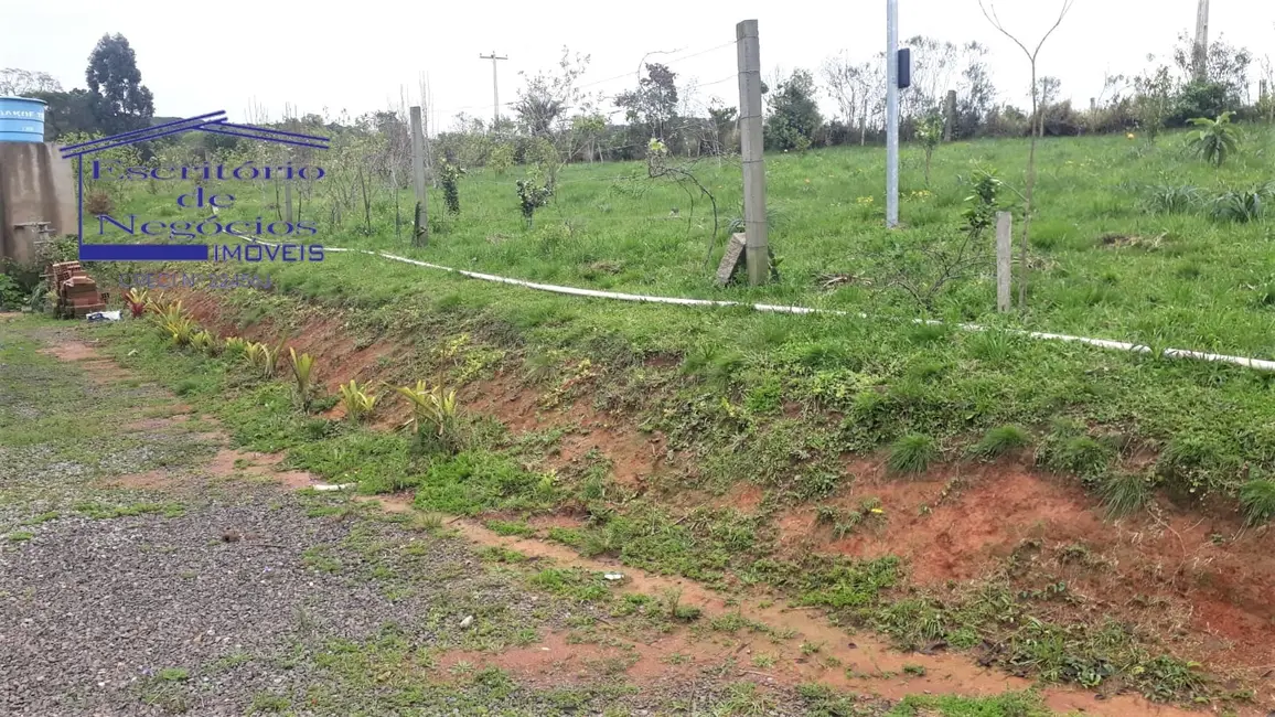 Foto 4 de Sítio / Rancho com 3 quartos à venda, 120m2 em Sentinela Do Sul - RS