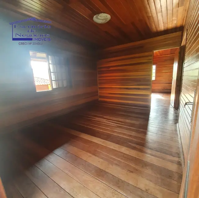 Casa com 3 quartos à venda e para alugar, 200m2 em Vila Nova, Porto Alegre - RS - imagem 3 Foto 3 de Casa com 3 quartos à venda e para alugar, 200m2 em Vila Nova, Porto Alegre - RS