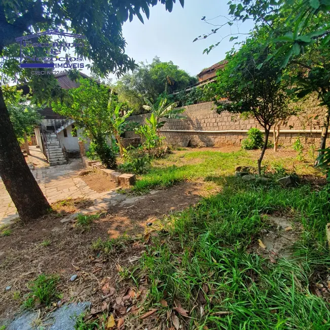 Foto 24 de Casa com 3 quartos à venda, 150m2 em Vila Nova, Porto Alegre - RS