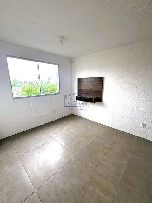 Foto 4 de Apartamento com 2 quartos para alugar, 40m2 em Cavalhada, Porto Alegre - RS