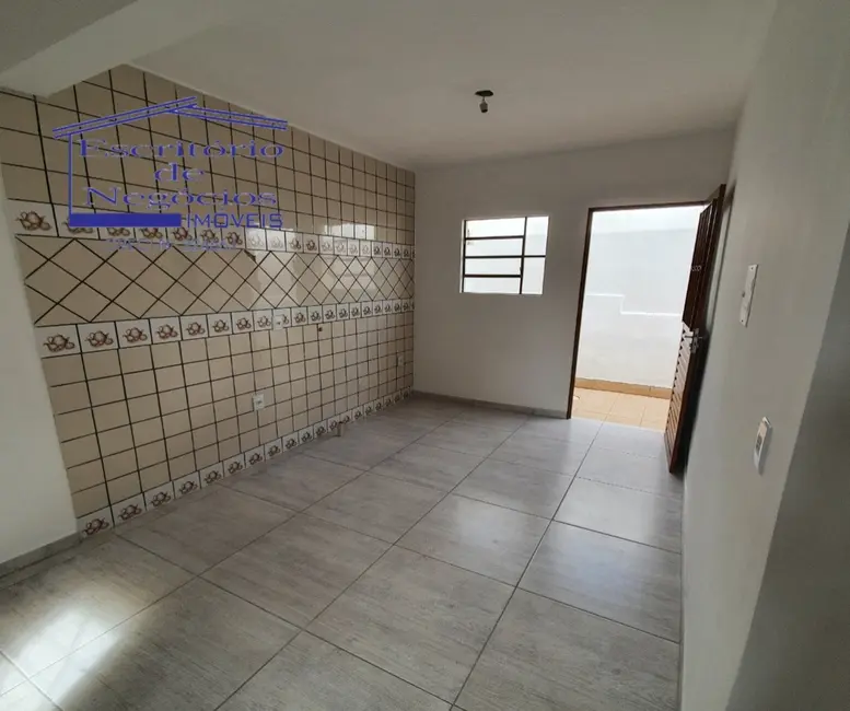 Foto 1 de Casa de Condomínio com 1 quarto à venda, 46m2 em Camaquã, Porto Alegre - RS