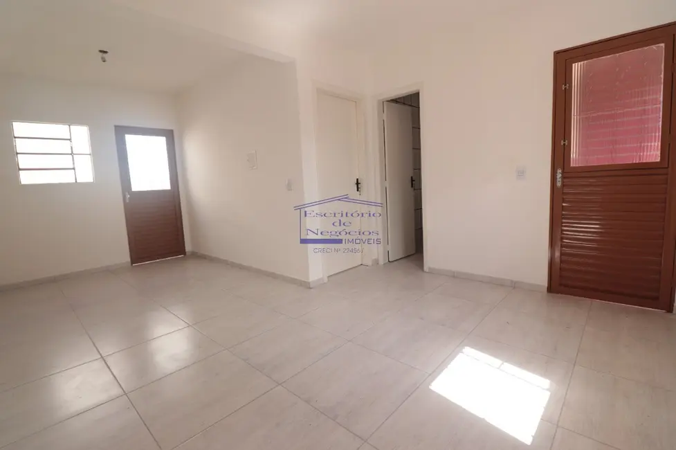 Foto 14 de Casa de Condomínio com 1 quarto à venda, 46m2 em Camaquã, Porto Alegre - RS