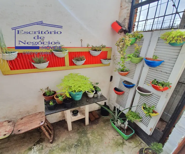 Foto 3 de Casa com 3 quartos à venda, 200m2 em Cavalhada, Porto Alegre - RS