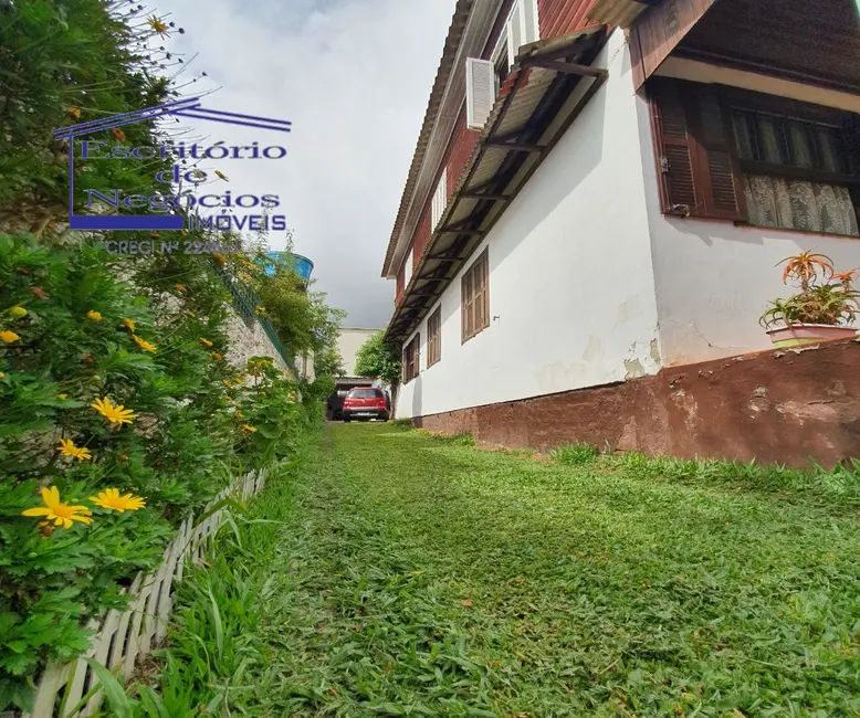 Foto 2 de Casa com 3 quartos à venda, 200m2 em Cavalhada, Porto Alegre - RS