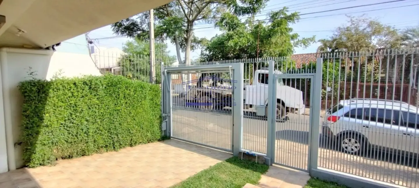 Casa com 2 quartos à venda, 117m2 em Cavalhada, Porto Alegre - RS - imagem 4 Foto 4 de Casa com 2 quartos à venda, 117m2 em Cavalhada, Porto Alegre - RS