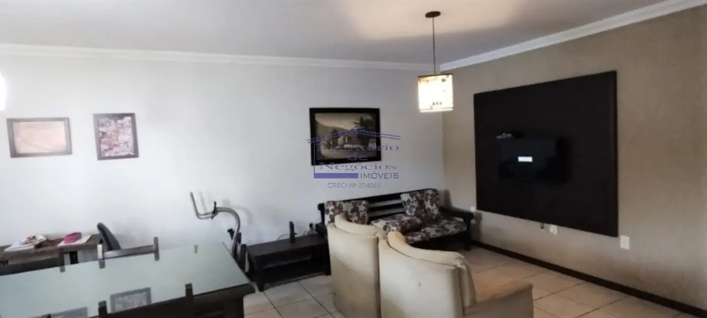 Casa com 2 quartos à venda, 117m2 em Cavalhada, Porto Alegre - RS - imagem 9 Foto 9 de Casa com 2 quartos à venda, 117m2 em Cavalhada, Porto Alegre - RS