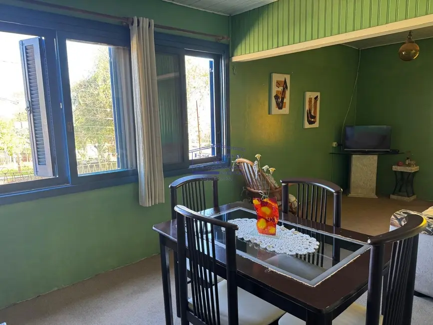 Casa com 4 quartos à venda, 174m2 em Cavalhada, Porto Alegre - RS - imagem 6 Foto 6 de Casa com 4 quartos à venda, 174m2 em Cavalhada, Porto Alegre - RS