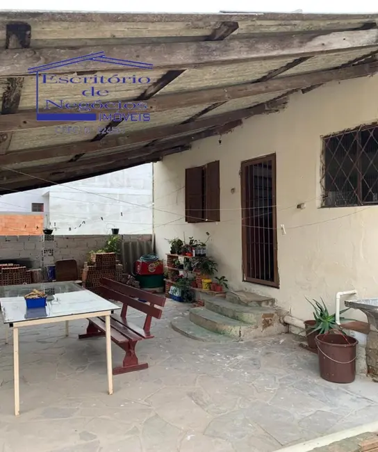 Foto 3 de Casa com 4 quartos à venda, 202m2 em Cavalhada, Porto Alegre - RS