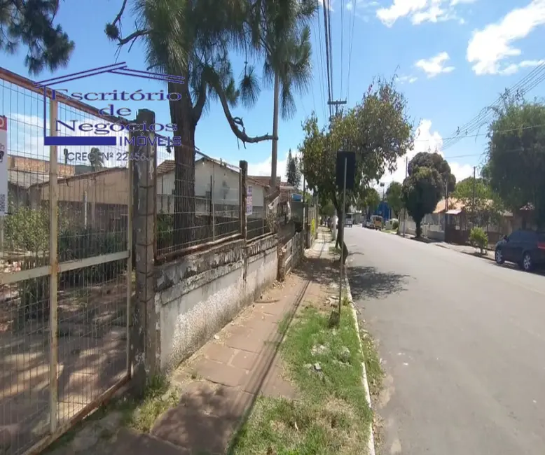 Foto 3 de Terreno / Lote à venda, 320m2 em Cavalhada, Porto Alegre - RS