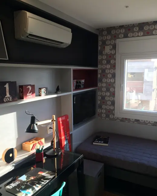 Foto 20 de Casa com 3 quartos à venda, 90m2 em Vila Nova, Porto Alegre - RS