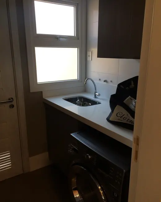 Foto 25 de Casa com 3 quartos à venda, 90m2 em Vila Nova, Porto Alegre - RS