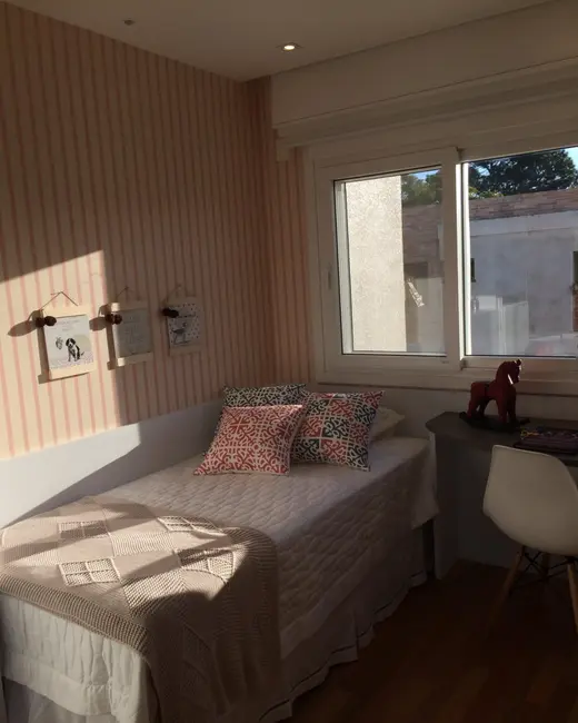 Foto 15 de Casa com 3 quartos à venda, 90m2 em Vila Nova, Porto Alegre - RS