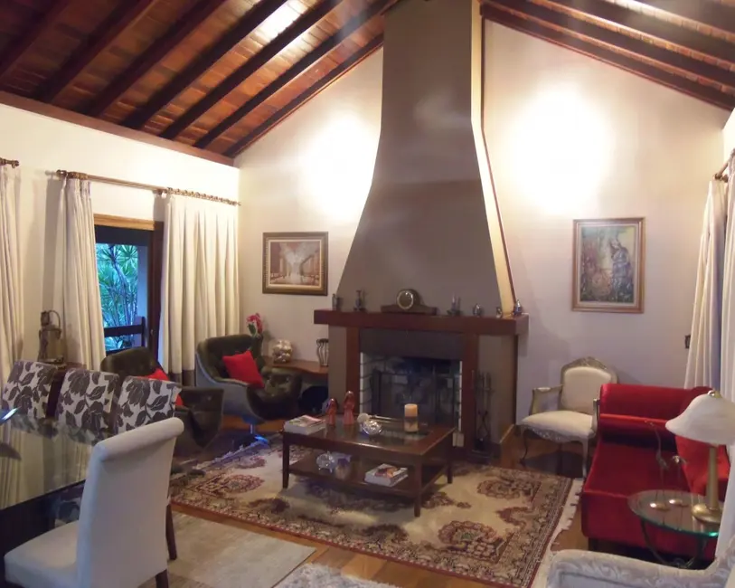 Foto 3 de Casa com 3 quartos à venda, 500m2 em Cavalhada, Porto Alegre - RS