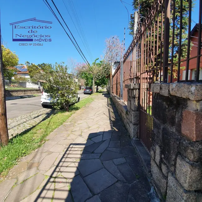 Foto 2 de Casa com 4 quartos à venda, 106m2 em Santa Tereza, Porto Alegre - RS