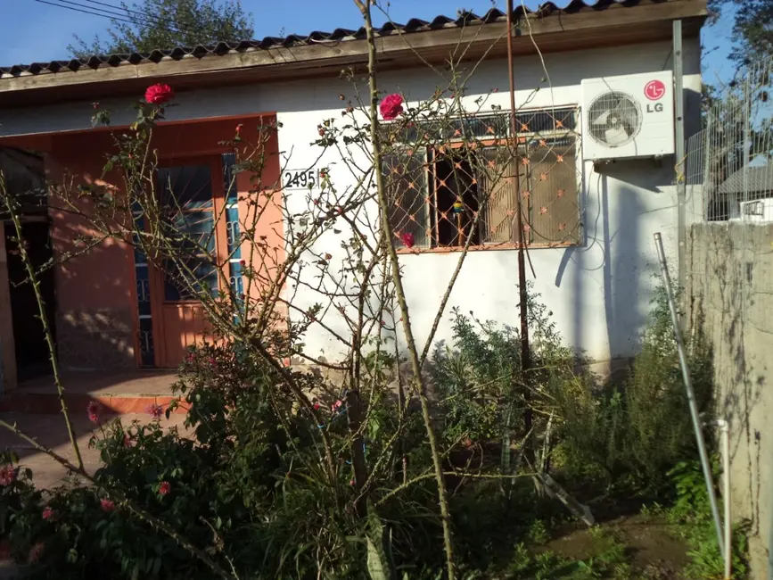 Casa com 3 quartos à venda, 120m2 em Lami, Porto Alegre - RS - imagem 4 Foto 4 de Casa com 3 quartos à venda, 120m2 em Lami, Porto Alegre - RS