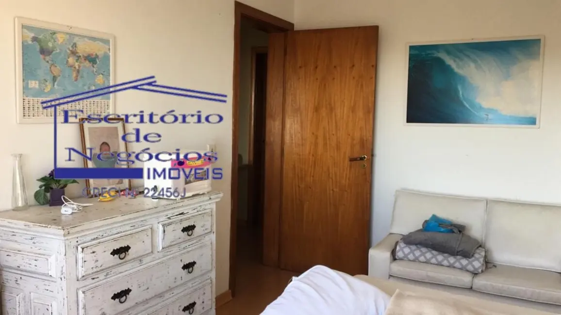 Casa com 3 quartos à venda, 195m2 em Teresópolis, Porto Alegre - RS - imagem 5 Foto 5 de Casa com 3 quartos à venda, 195m2 em Teresópolis, Porto Alegre - RS