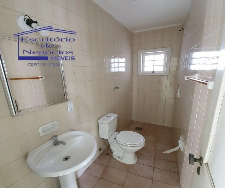 Foto 5 de Casa com 4 quartos para alugar, 156m2 em Ipanema, Porto Alegre - RS