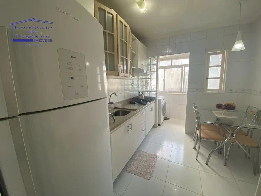 Foto 4 de Apartamento com 3 quartos à venda, 88m2 em Cristal, Porto Alegre - RS