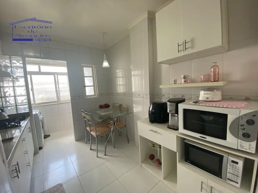 Foto 5 de Apartamento com 3 quartos à venda, 88m2 em Cristal, Porto Alegre - RS