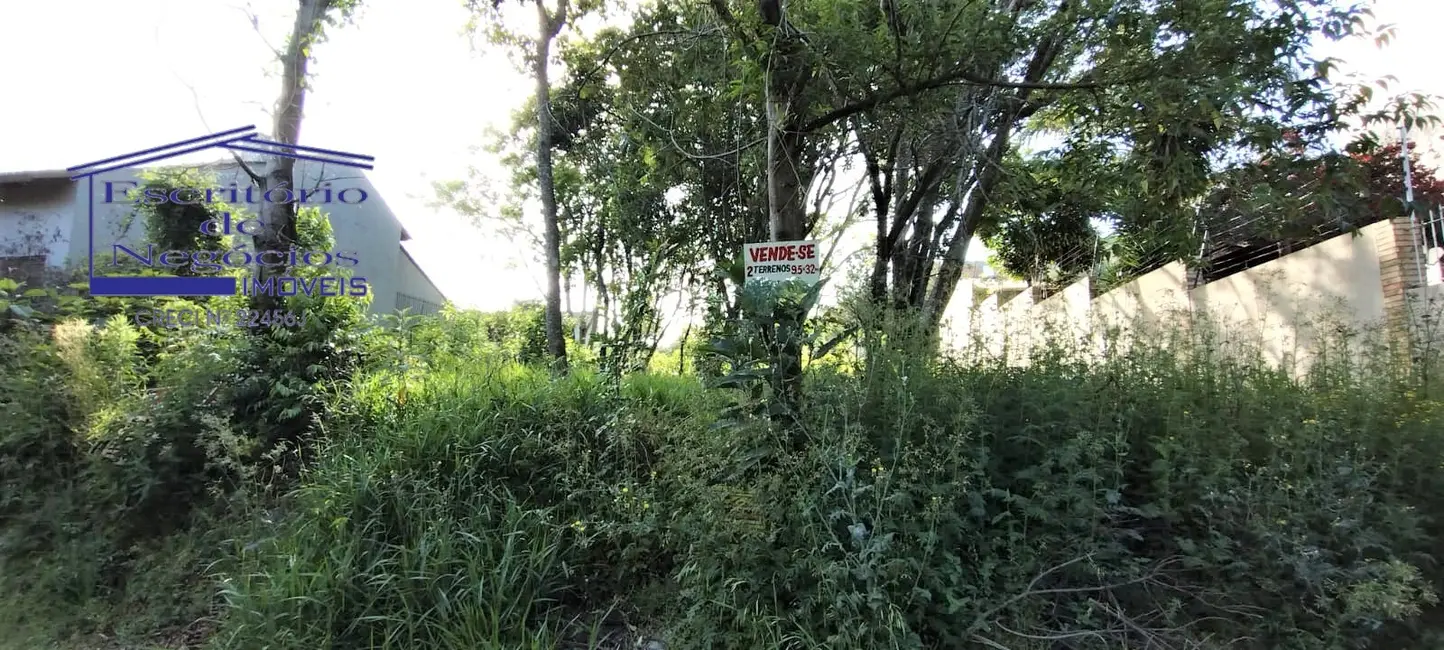 Foto 4 de Terreno / Lote à venda, 304m2 em Espírito Santo, Porto Alegre - RS