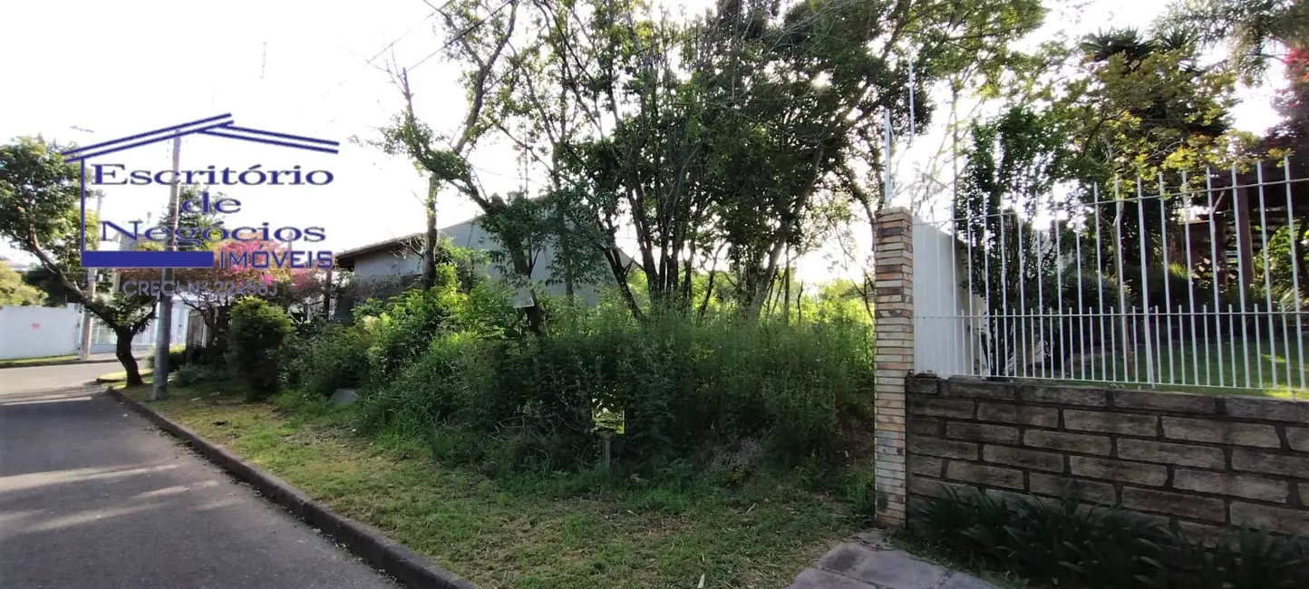 Foto 2 de Terreno / Lote à venda, 304m2 em Espírito Santo, Porto Alegre - RS