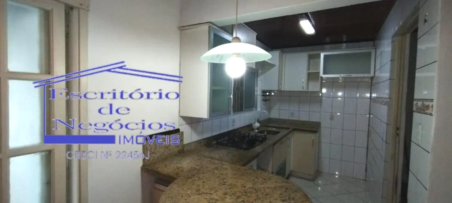 Foto 9 de Casa com 3 quartos para alugar, 180m2 em Vila Nova, Porto Alegre - RS