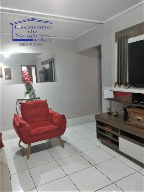 Casa com 2 quartos à venda, 273m2 em Cavalhada, Porto Alegre - RS - imagem 3 Foto 3 de Casa com 2 quartos à venda, 273m2 em Cavalhada, Porto Alegre - RS