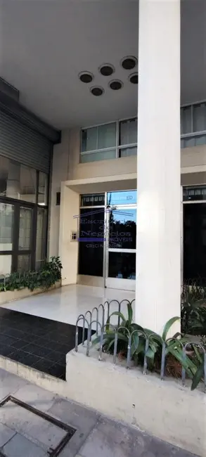 Apartamento com 3 quartos à venda, 123m2 em Independência, Porto Alegre - RS - imagem 2 Foto 2 de Apartamento com 3 quartos à venda, 123m2 em Independência, Porto Alegre - RS