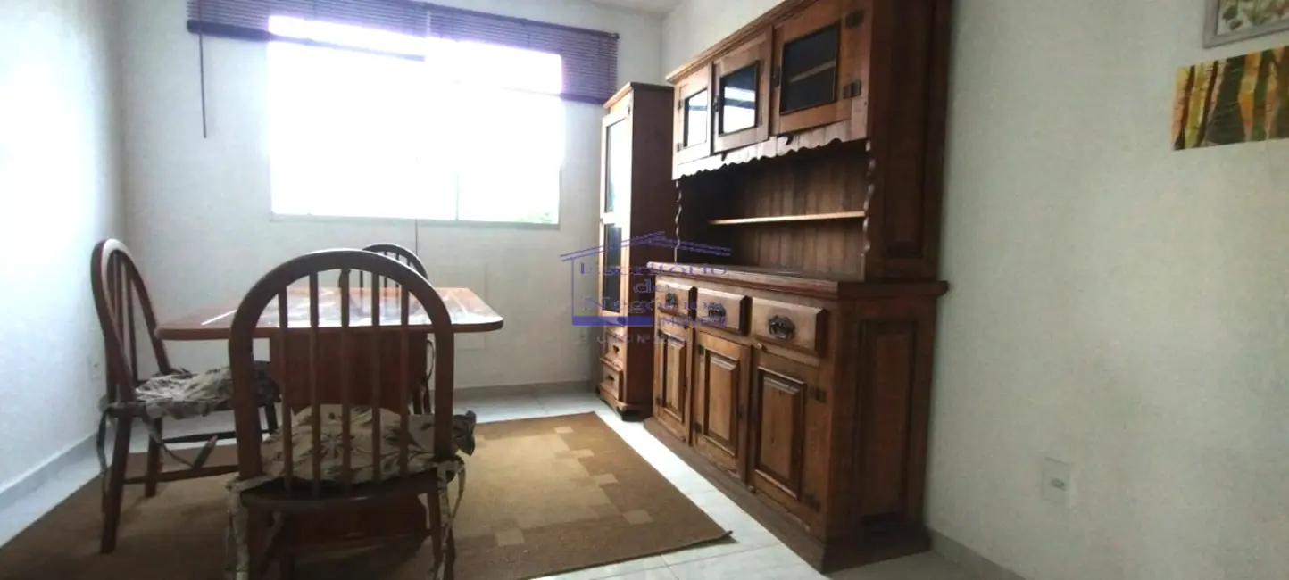 Foto 1 de Apartamento com 2 quartos para alugar, 42m2 em Cavalhada, Porto Alegre - RS