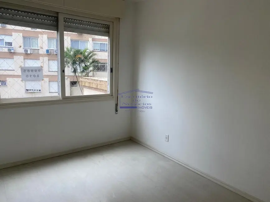Foto 2 de Apartamento com 3 quartos à venda, 84m2 em Vila Assunção, Porto Alegre - RS