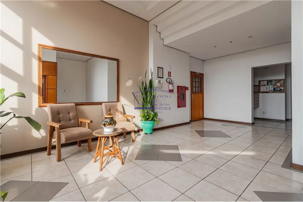 Foto 6 de Apartamento com 2 quartos à venda, 61m2 em Cavalhada, Porto Alegre - RS