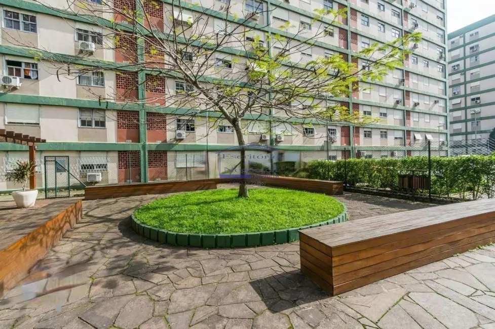 Foto 1 de Apartamento com 3 quartos à venda, 67m2 em Petrópolis, Porto Alegre - RS