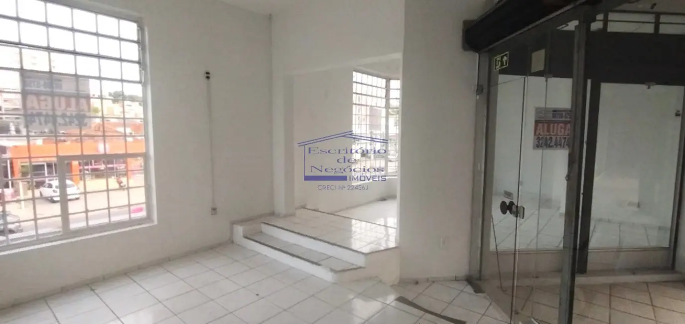 Loja para alugar, 53m2 em Cavalhada, Porto Alegre - RS - imagem 8 Foto 8 de Loja para alugar, 53m2 em Cavalhada, Porto Alegre - RS