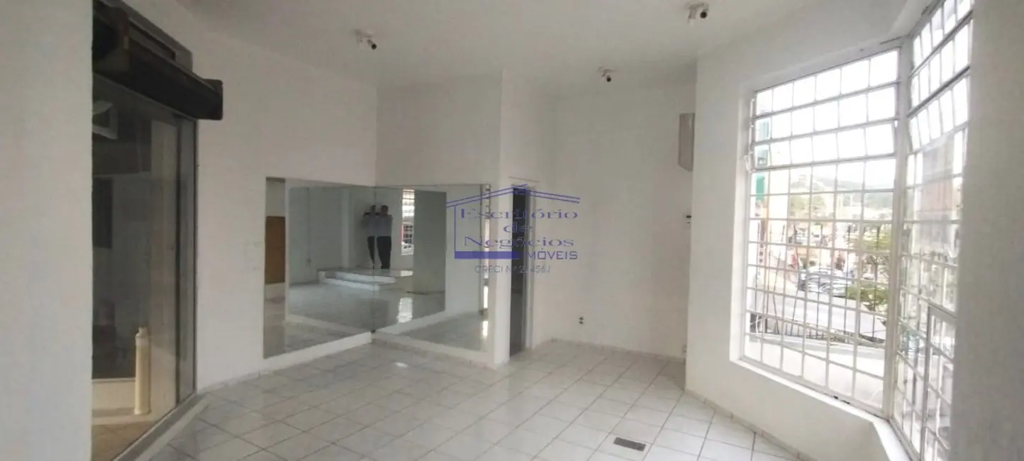 Foto 18 de Loja para alugar, 53m2 em Cavalhada, Porto Alegre - RS