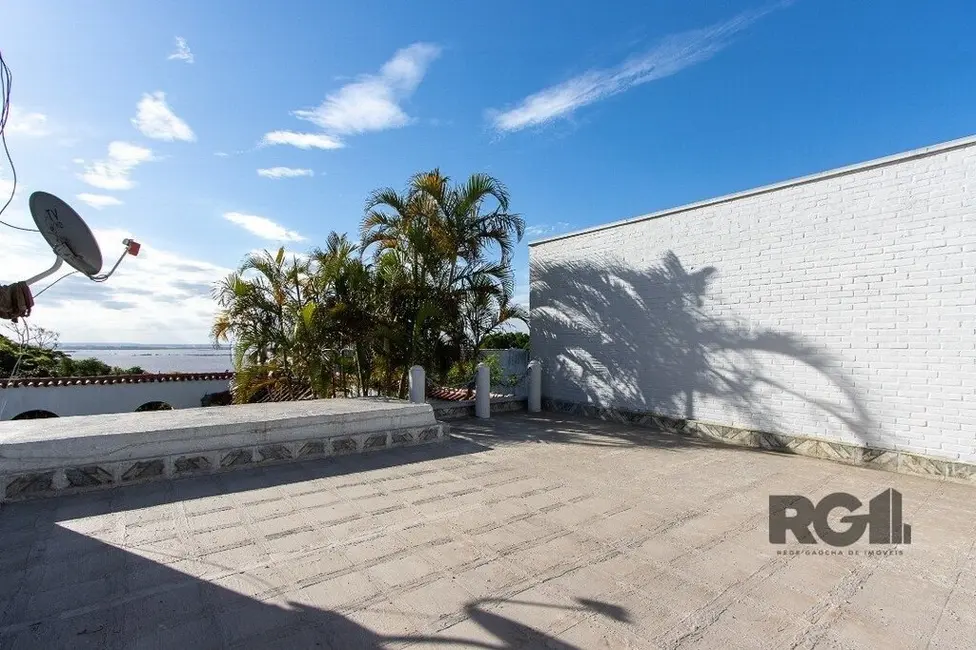 Casa com 3 quartos à venda, 580m2 em Santa Tereza, Porto Alegre - RS - imagem 5 Foto 5 de Casa com 3 quartos à venda, 580m2 em Santa Tereza, Porto Alegre - RS