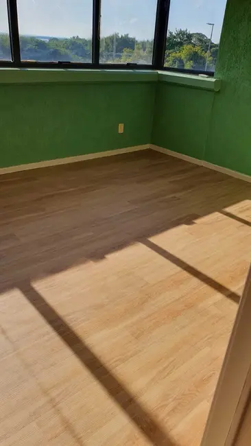 Sala Comercial à venda, 59m2 em Menino Deus, Porto Alegre - RS - imagem 9 Foto 9 de Sala Comercial à venda, 59m2 em Menino Deus, Porto Alegre - RS