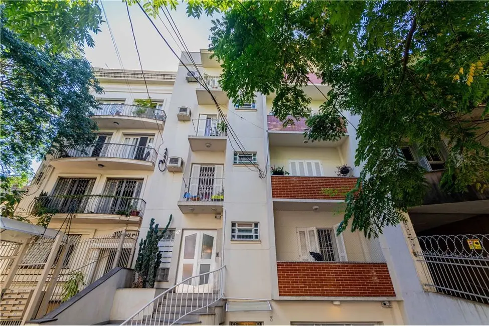 Apartamento com 2 quartos à venda, 110m2 em Independência, Porto Alegre - RS - imagem 3 Foto 3 de Apartamento com 2 quartos à venda, 110m2 em Independência, Porto Alegre - RS