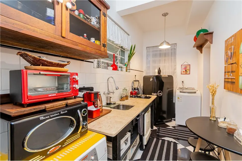 Apartamento com 2 quartos à venda, 110m2 em Independência, Porto Alegre - RS - imagem 8 Foto 8 de Apartamento com 2 quartos à venda, 110m2 em Independência, Porto Alegre - RS