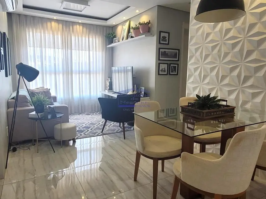 Apartamento com 2 quartos à venda, 56m2 em Cavalhada, Porto Alegre - RS - imagem 1 Foto 1 de Apartamento com 2 quartos à venda, 56m2 em Cavalhada, Porto Alegre - RS