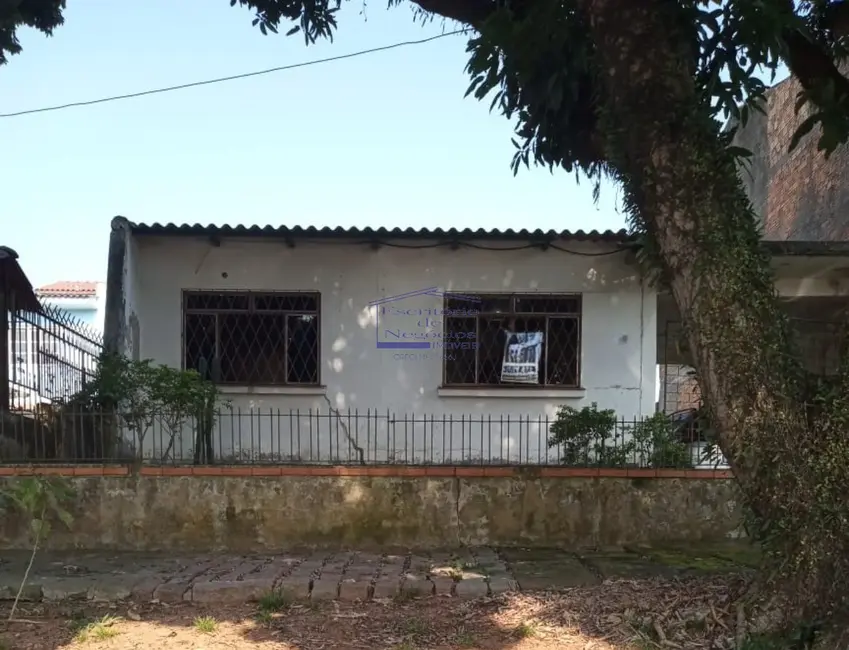 Foto 2 de Casa com 2 quartos à venda, 85m2 em Cavalhada, Porto Alegre - RS