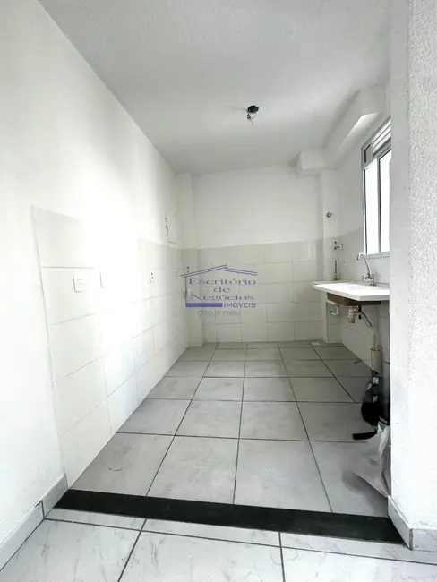 Foto 4 de Apartamento com 2 quartos à venda, 43m2 em Cavalhada, Porto Alegre - RS