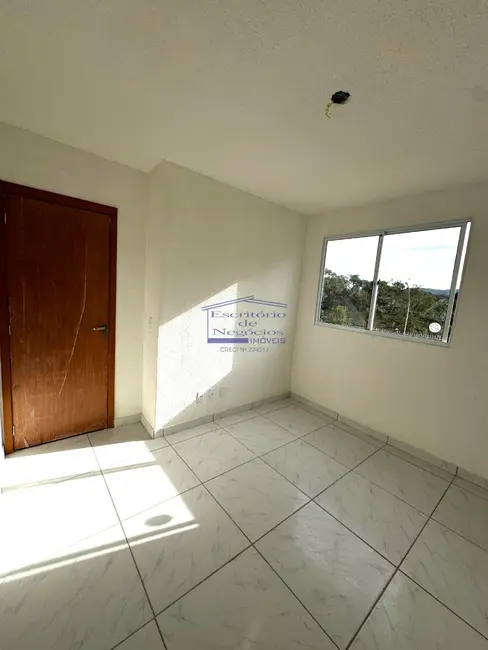 Foto 2 de Apartamento com 2 quartos à venda, 43m2 em Cavalhada, Porto Alegre - RS