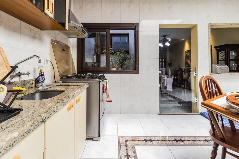 Foto 8 de Casa com 4 quartos à venda, 216m2 em Partenon, Porto Alegre - RS